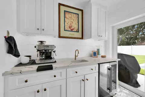 Kitchen - 8 Windsor Rd W, Jupiter, FL 33469 photo 1 of 4