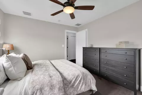 Bedroom - 8 Windsor Rd W, Jupiter, FL 33469 photo 4 of 4