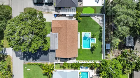 Other - 8 Windsor Rd W, Jupiter, FL 33469 photo 14 of 15