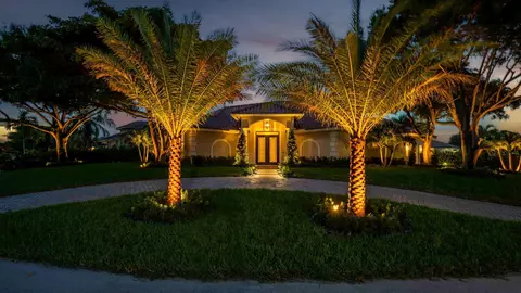 950 Greensward Ln, Delray Beach, FL 33445