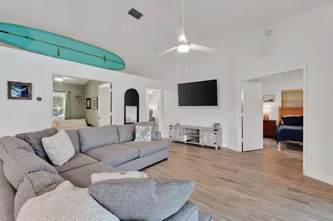 Living - 715 SW Salerno Rd, Stuart, FL 34997 photo 2 of 4