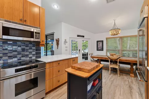 Kitchen - 715 SW Salerno Rd, Stuart, FL 34997 photo 6 of 6