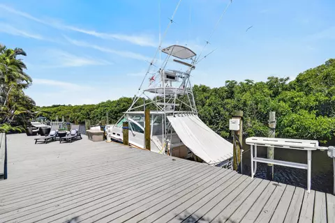Other - 715 SW Salerno Rd, Stuart, FL 34997 photo 10 of 13