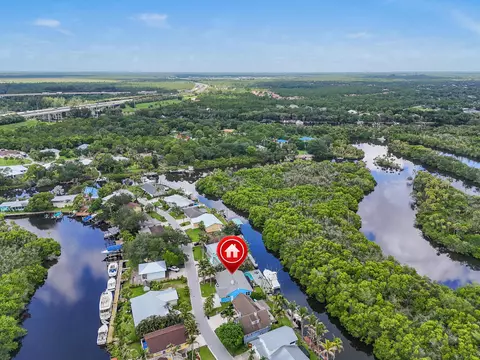 View/Area - 715 SW Salerno Rd, Stuart, FL 34997 photo 3 of 7