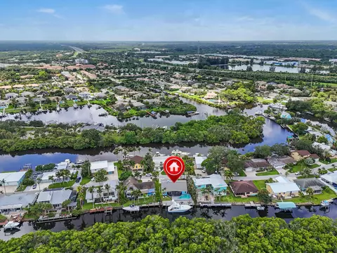 View/Area - 715 SW Salerno Rd, Stuart, FL 34997 photo 4 of 7