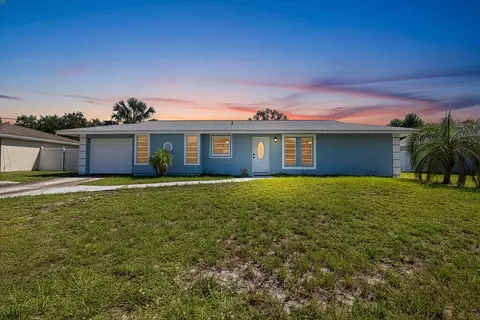 1337 SE Roanoke St, Port Saint Lucie, FL 34952