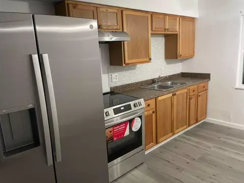 Kitchen - 694 Michigan Ct #2, Saint Cloud, FL 34769 photo 1 of 2