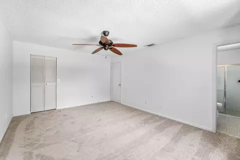 Bedroom - 149 Arrowhead Cir, Jupiter, FL 33458 photo 2 of 3