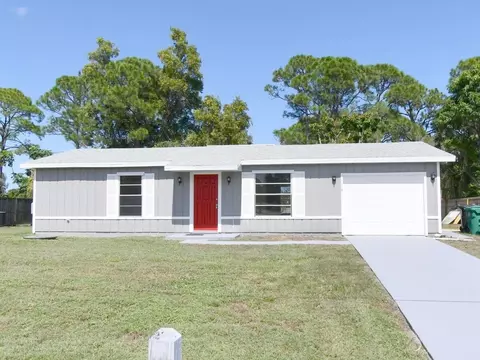 1119 S E Odonnell Ln, Port Saint Lucie, FL 34983