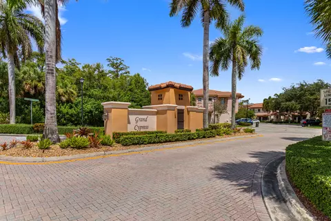 4783 Preserve St, Coconut Creek, FL 33073