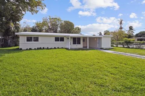1530 NW 18th Ct, Fort Lauderdale, FL 33311