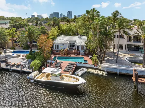 124 S Gordon Rd, Fort Lauderdale, FL 33301