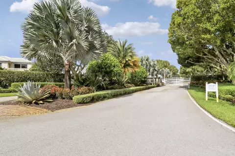 View/Area - 8925 SE Riverfront Ter, Tequesta, FL 33469 photo 5 of 11