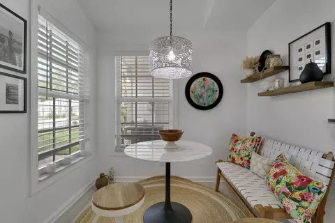 Dining - 8925 SE Riverfront Ter, Tequesta, FL 33469 photo 2 of 5