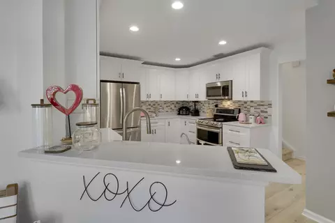 Kitchen - 8925 SE Riverfront Ter, Tequesta, FL 33469 photo 1 of 6