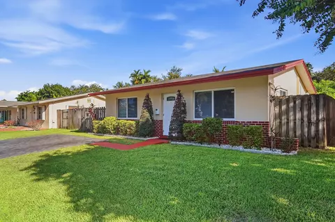 2908 NW 48th St, Tamarac, FL 33309