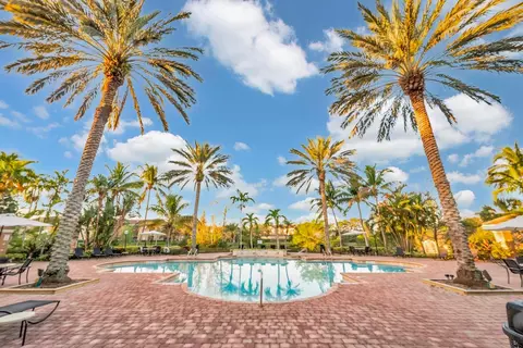 3793 NW Mediterranean Ln #304, Jensen Beach, FL 34957