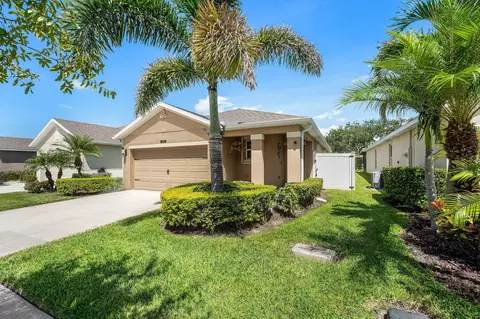 11260 SW Hadley St, Port Saint Lucie, FL 34987