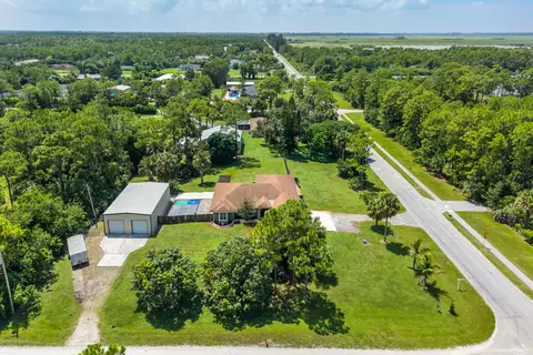 17970 91st Pl N, The Acreage, FL 33470