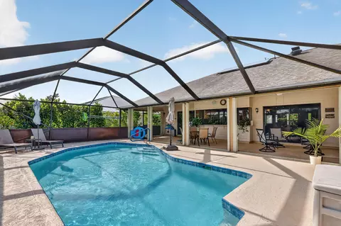 1549 SW Aledo Ln, Port Saint Lucie, FL 34953