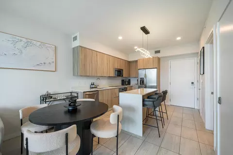 3900 Biscayne Blvd #S-910, Miami, FL 33137