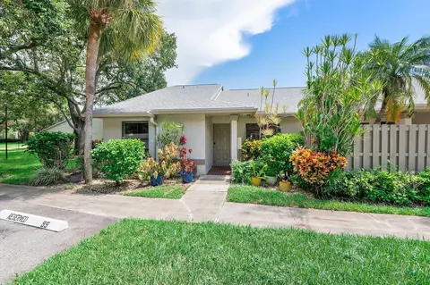3783 NW 35th St #1557, Coconut Creek, FL 33066