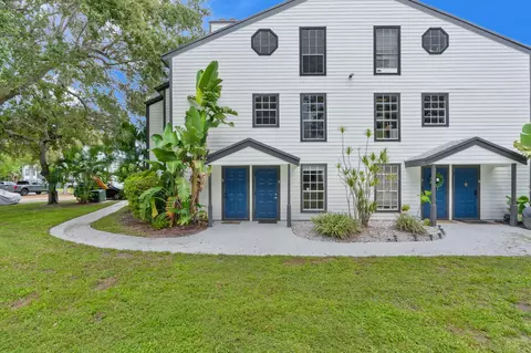 5063 Heatherhill Ln #60, Boca Raton, FL 33486