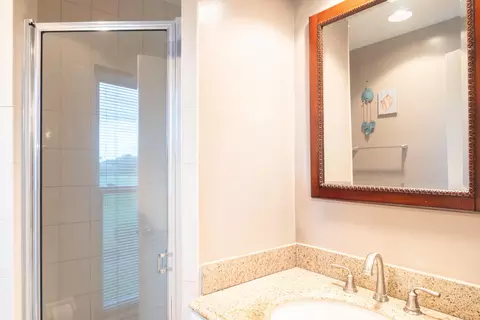 Bath - 3333 SE Fairway E, Stuart, FL 34997 photo 6 of 6