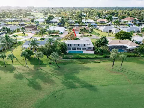 View/Area - 3333 SE Fairway E, Stuart, FL 34997 photo 2 of 7