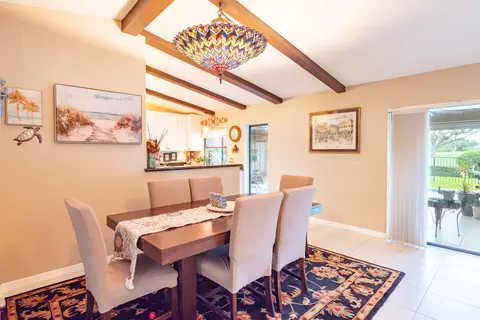 Dining - 3333 SE Fairway E, Stuart, FL 34997 photo 1 of 2