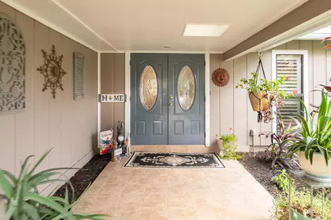 Entry Way - 3333 SE Fairway E, Stuart, FL 34997 photo 1 of 2