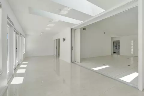 Living - 4185 SE Fairway Ct, Stuart, FL 34997 photo 10 of 12