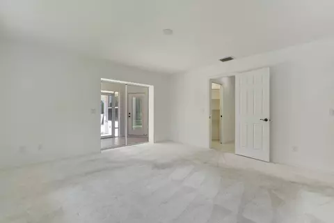 Bedroom - 4185 SE Fairway Ct, Stuart, FL 34997 photo 10 of 10