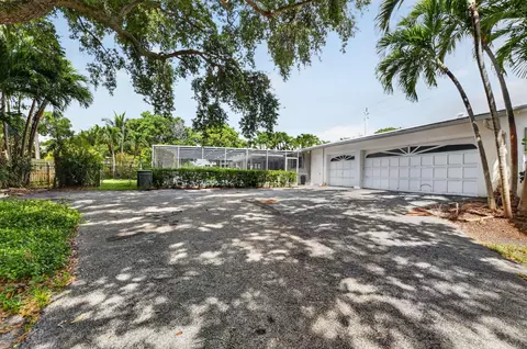410 NW Spanish River Blvd, Boca Raton, FL 33431