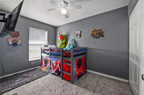 Bedroom - 5200 SE 42nd Trce, Okeechobee, FL 34974 photo 1 of 2