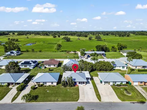 View/Area - 5111 SE 42nd Trce, Okeechobee, FL 34974 photo 2 of 10