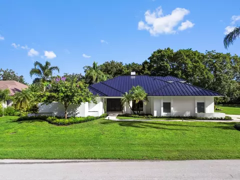 10 Alnwick Rd, Palm Beach Gardens, FL 33418