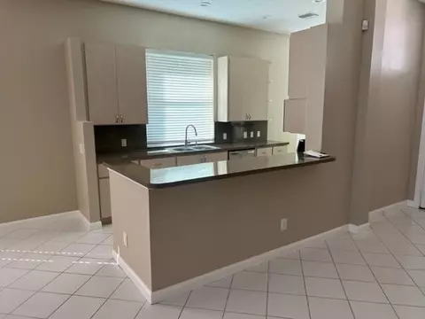 Kitchen - 188 S Hampton Dr, Jupiter, FL 33458 photo 1 of 6