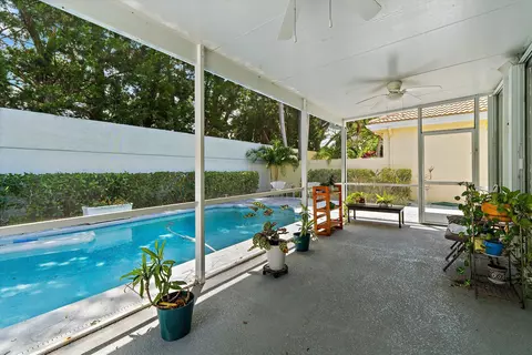 Exterior - 188 S Hampton Dr, Jupiter, FL 33458 photo 1 of 3