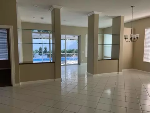 Living - 188 S Hampton Dr, Jupiter, FL 33458 photo 3 of 6
