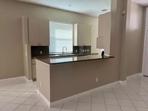 Kitchen - 188 S Hampton Dr, Jupiter, FL 33458 photo 2 of 6