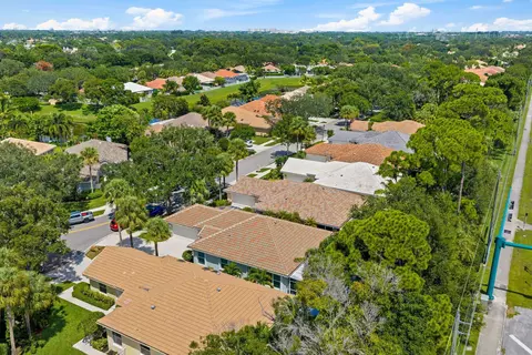 View/Area - 188 S Hampton Dr, Jupiter, FL 33458 photo 9 of 13