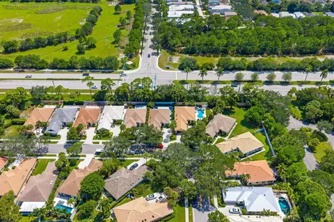 View/Area - 188 S Hampton Dr, Jupiter, FL 33458 photo 10 of 13