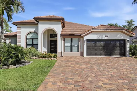 15613 Bent Creek Rd, Wellington, FL 33414