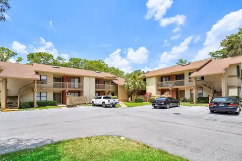 13095 Belhaven Ct #6, Wellington, FL 33414