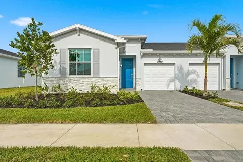 3556 Spanish Cedar Pl, Fort Pierce, FL 34946
