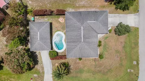 403 SW Cahoon Ct, Port Saint Lucie, FL 34953
