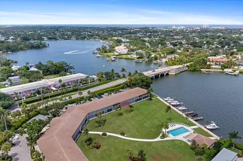 View/Area - 478 Tequesta Dr #115, Tequesta, FL 33469 photo 2 of 4