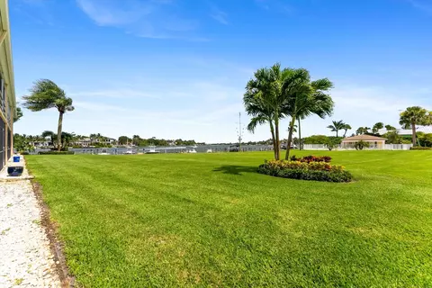 Exterior - 478 Tequesta Dr #115, Tequesta, FL 33469 photo 4 of 7