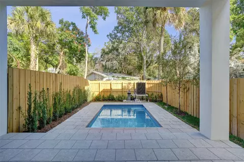 606 SW 7th Ave, Fort Lauderdale, FL 33315